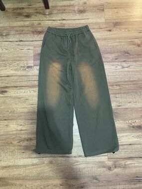 Men's Olive Wide-Leg Sweatpants with Drawstring